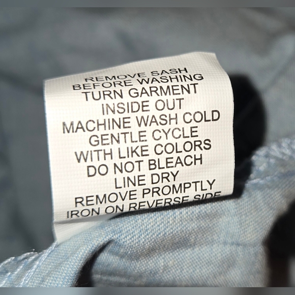 NWT NY Collection Women's Light Blue Denim Shirtdress - Picture 8 of 8